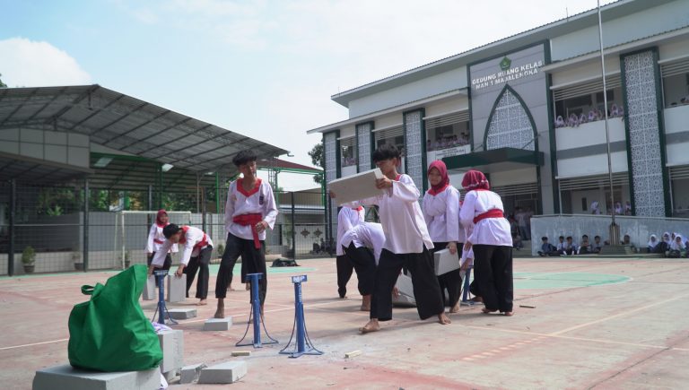 Kegiatan ekstrakurikuler 7