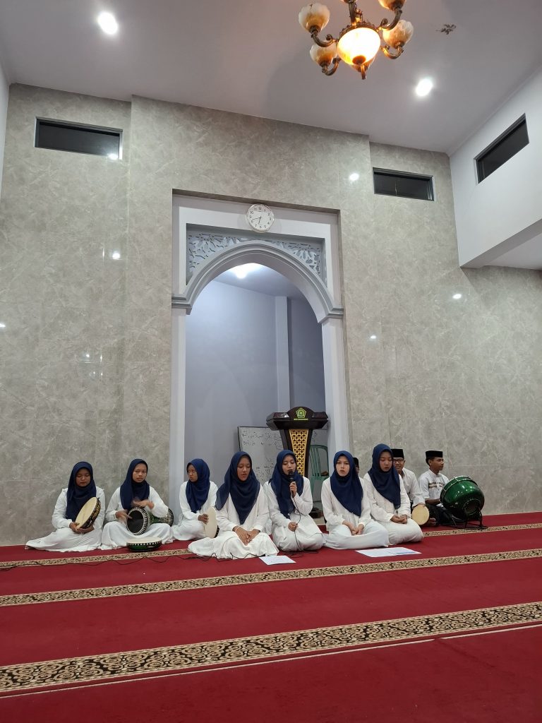 Kegiatan Pondok Pesantren Al-Badar 8