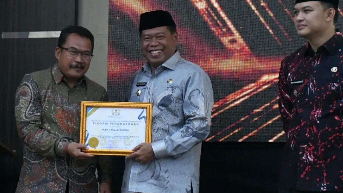 Raih Baznas Award, MAN 1 Majalengka Jadi UPZ Zakat Fitrah Terbanyak se-Kabupaten