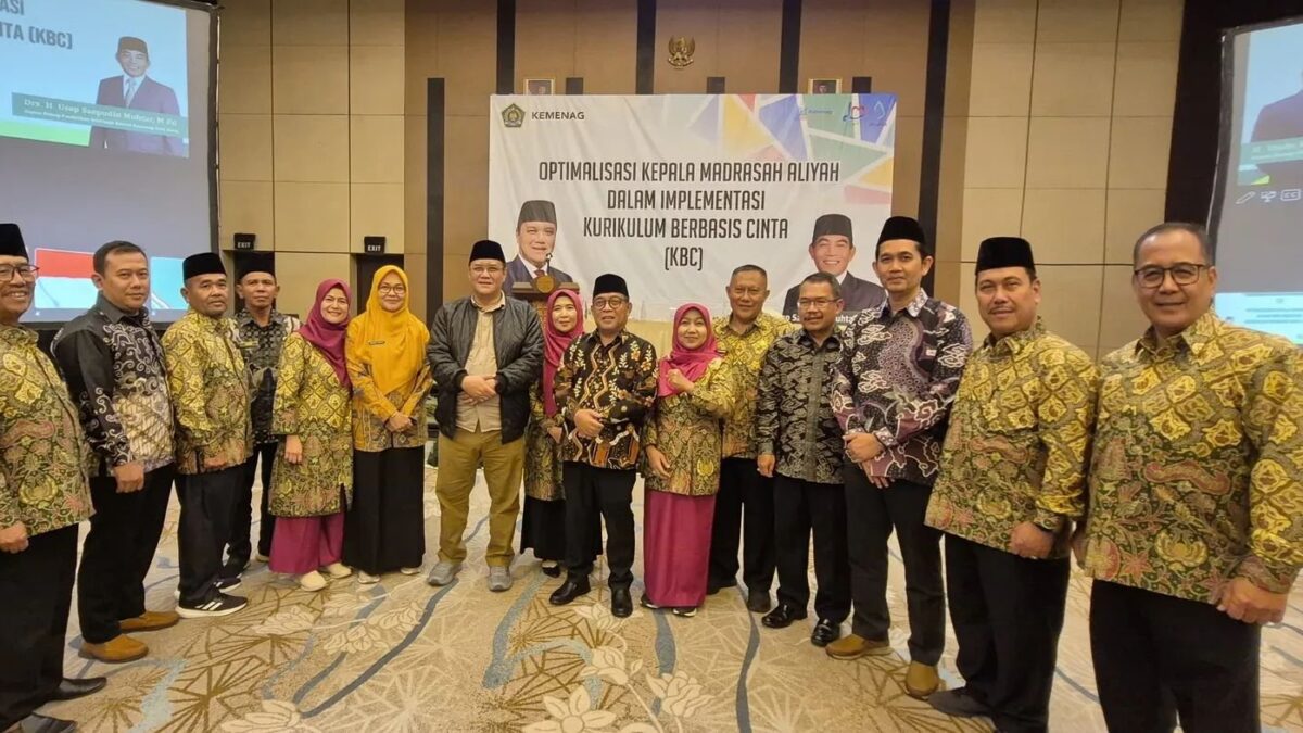 Perkuat Kapasitas, Plt. Kepala MAN 1 Majalengka Ikuti Penguatan KBC