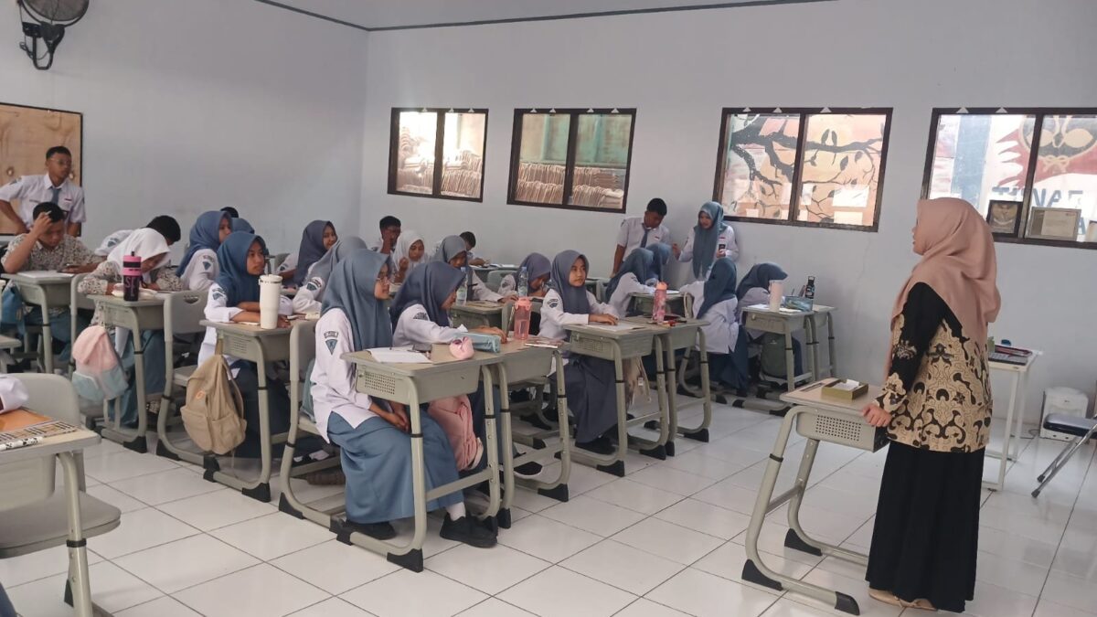 Tingkatkan Keaktifan Siswa, MAN 1 Majalengka Terapkan Pembelajaran Puzzle Teks LHO
