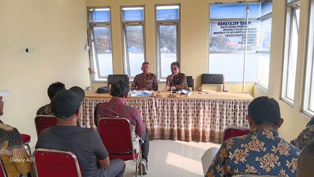 Wujudkan Semangat Kebangsaan dan Budaya, Humas MAN 1 Majalengka Hadiri Rakor HUT RI dan Nyiramkeun Pusaka