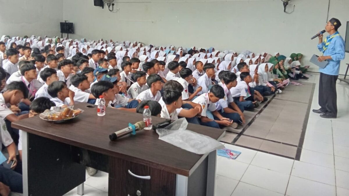 Waka Humas MAN 1 Majalengka Dampingi 468 Peserta MATAMUDA Buat Akun Gerakan Nasional Indonesia Berkiblat