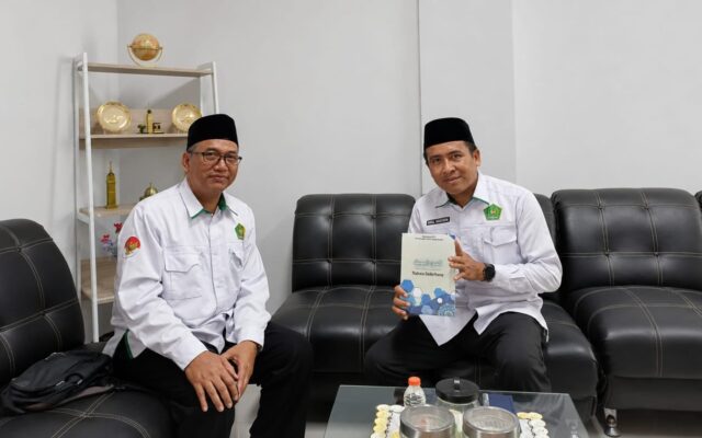 Kemenag Majalengka Terima Penyerahan Buku An-Nahwul Basith Karya Guru MAN 1 Majalengka