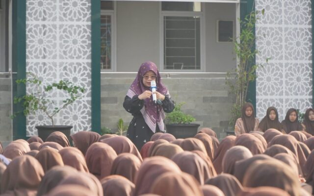 Tingkatkan Minat Baca, MAN 1 Majalengka Luncurkan Layanan Perpustakaan Digital