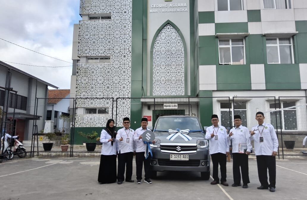 Tingkatkan Pelayanan Prima, Boarding School Tahfidz Al Badar MAN 1 Majalengka Tambah Kendaraan Operasional