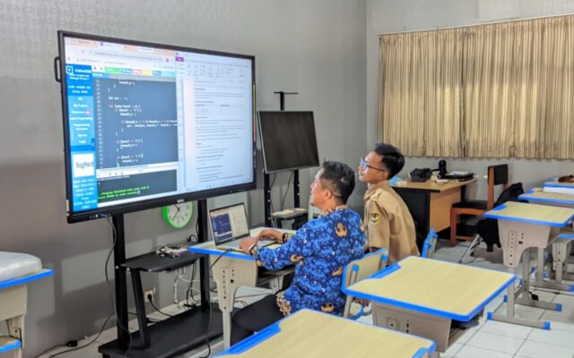 MAN 1 Majalengka Intensifkan Pembinaan OSN Informatika, Siap Melaju ke Tingkat Provinsi