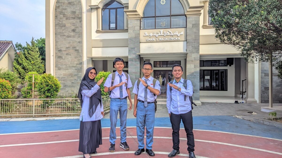 Dua Siswa MAN 1 Majalengka Siap Berjuang di OSN Tingkat Provinsi Tahun 2026