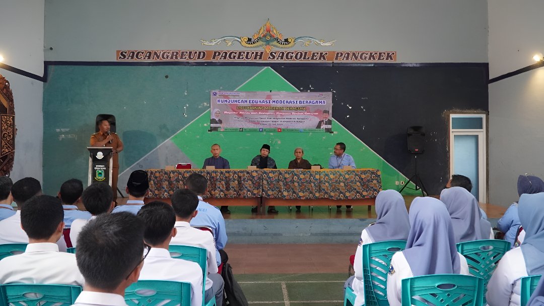 Perkuat Harmoni, Siswa MAN 1 Majalengka Ikuti Live Learning Moderasi Beragama di Cisantana