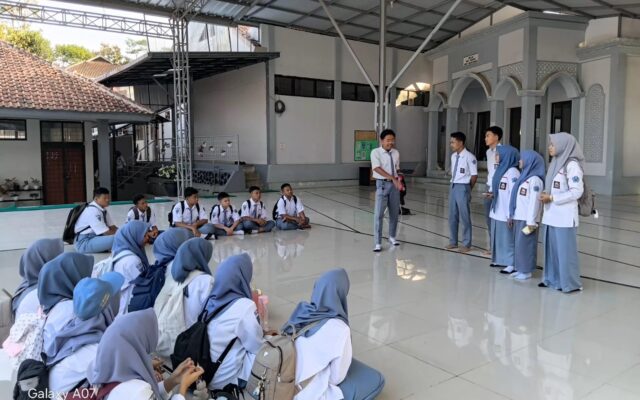 Perkuat Kepemimpinan Siswa, MAN 1 Majalengka Gelar Pembinaan Calon Pengurus MPK