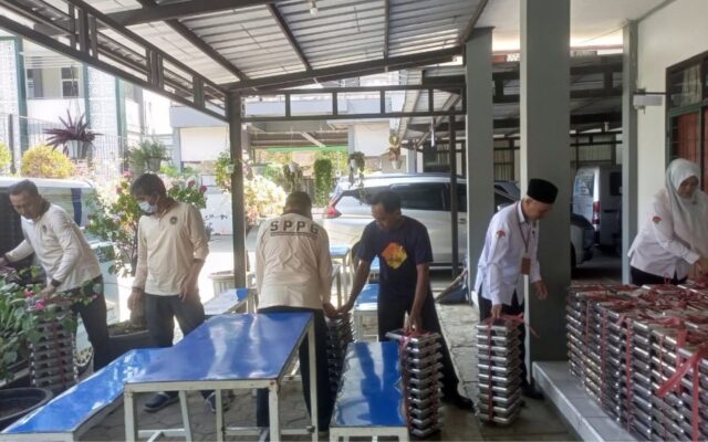 Optimalkan Pendistribusian MBG, MAN 1 Majalengka Perkuat Sinergi dengan Petugas SPPG