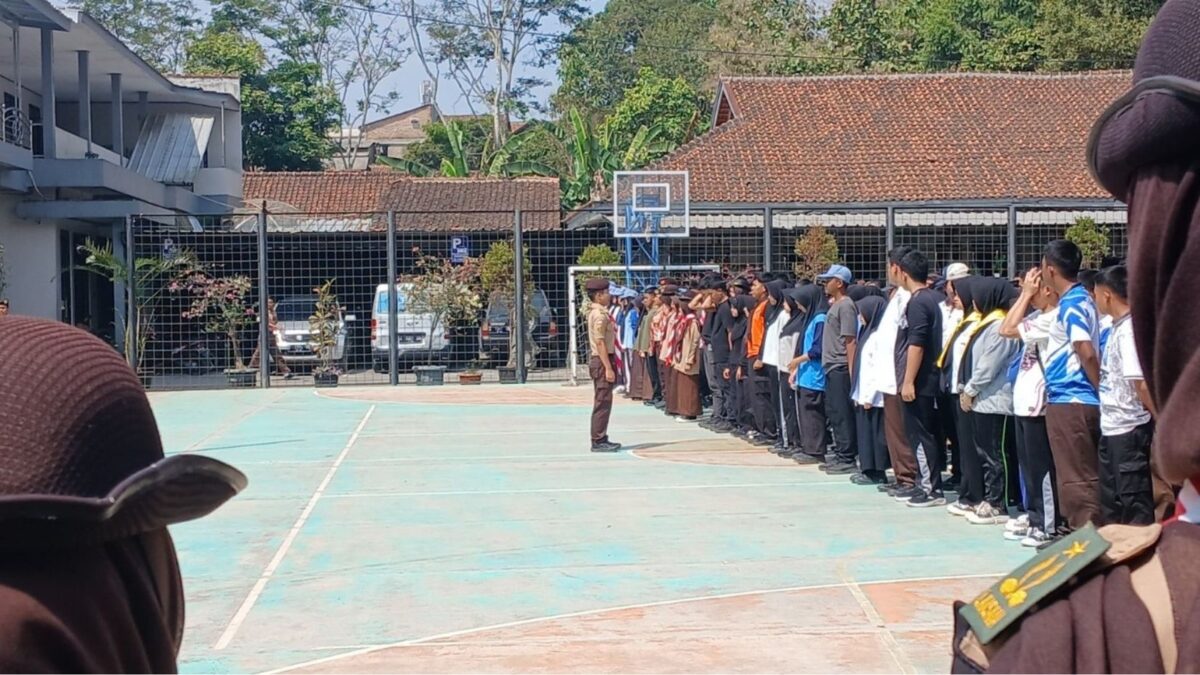 Satukan Semangat dan Potensi Siswa, MAN 1 Majalengka Gelar Apel Ekstrakurikuler