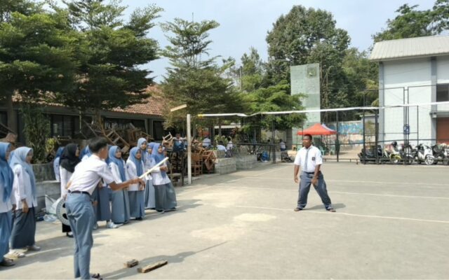 Kenalkan Gerak Parabola Lewat Gatrik, MAN 1 Majalengka Ciptakan Pembelajaran Fisika Menyenangkan