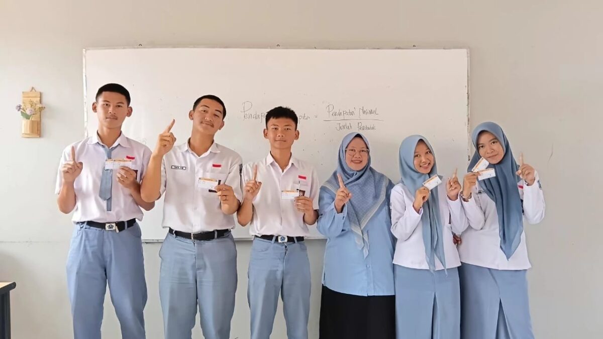 ‘Kartu Pintar’ Jadi Strategi MAN 1 Majalengka Bangun Kepercayaan Diri Siswa
