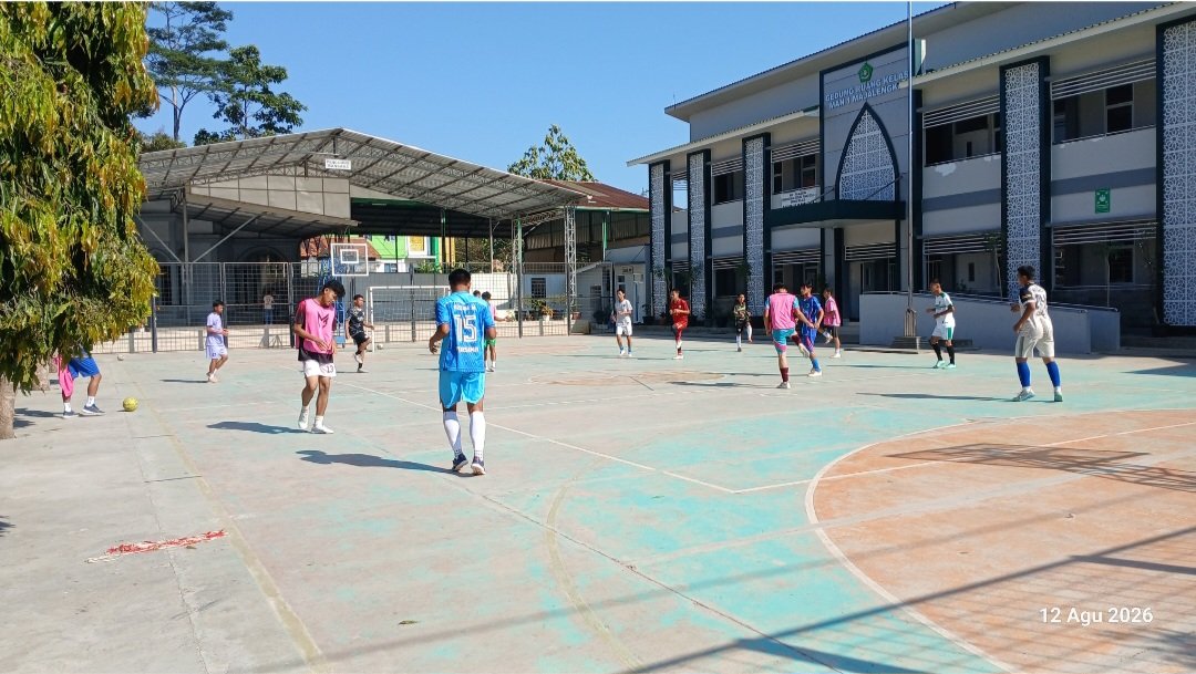 Mantapkan Persiapan Porseni Jawa Barat, Tim Futsal MAN 1 Majalengka Gelar Latihan Intensif