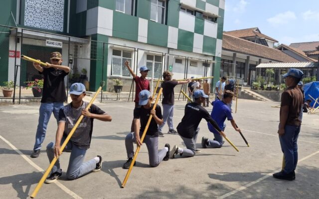 Mantapkan Kesiapan Lomba Hajapra, Pramuka MAN 1 Majalengka Intensifkan Pembekalan Keterampilan