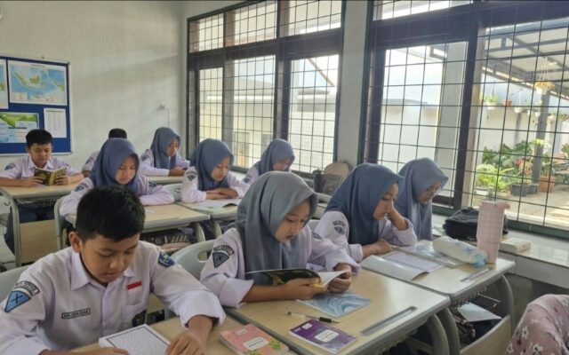 Tadarus Pagi di MAN 1 Majalengka: Bentuk Karakter Religius dan Dukung Pembelajaran Bahasa Arab