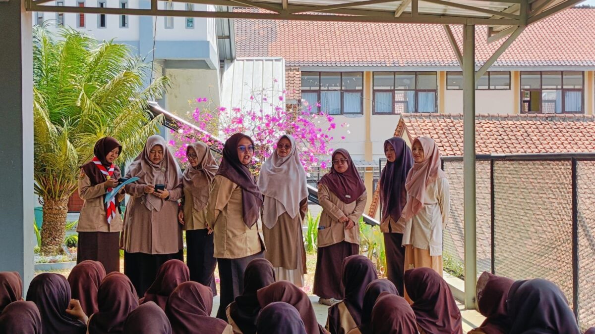 Tingkatkan Pemahaman Keislaman, MAN 1 Majalengka Gelar Keputrian Adab Berpakaian Muslimah