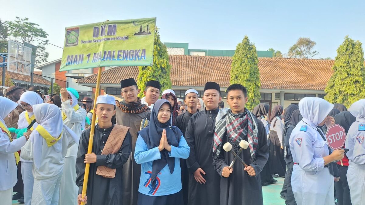 Syiar Kemerdekaan, IRMA MAN 1 Majalengka Tampilkan Tokoh Muslim dalam Karnaval Talaga