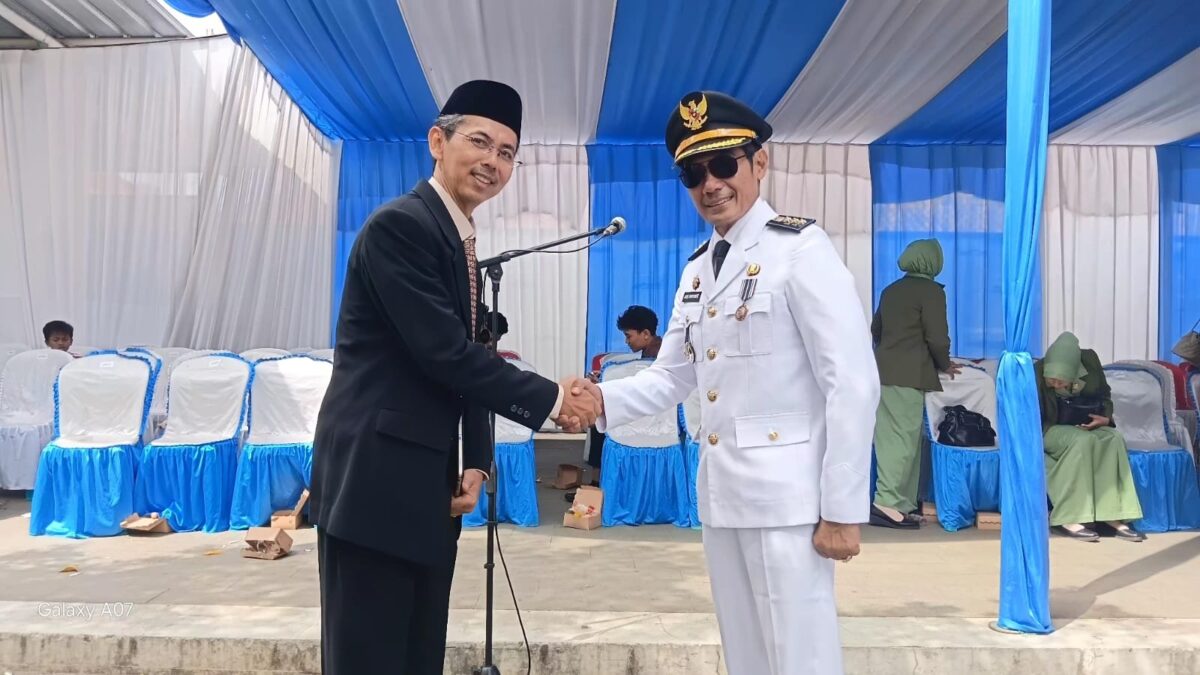 Camat Talaga Apresiasi Peran MAN 1 Majalengka dalam Upacara HUT ke-81 RI