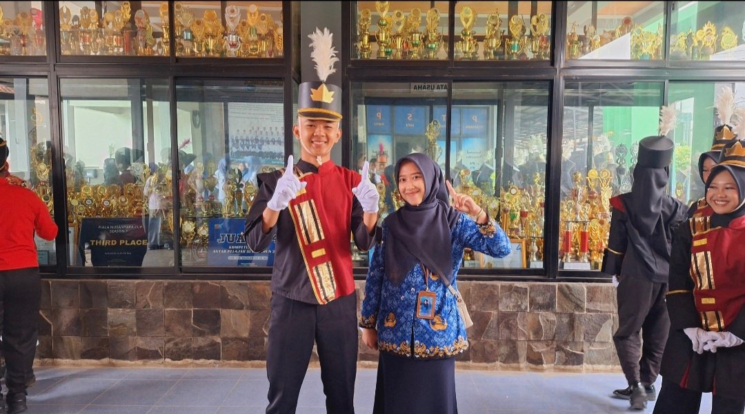 Bangga, Siswa X-9 MAN 1 Majalengka Tampil Sukses Jadi Penabuh Quarto Drumband Upacara HUT RI