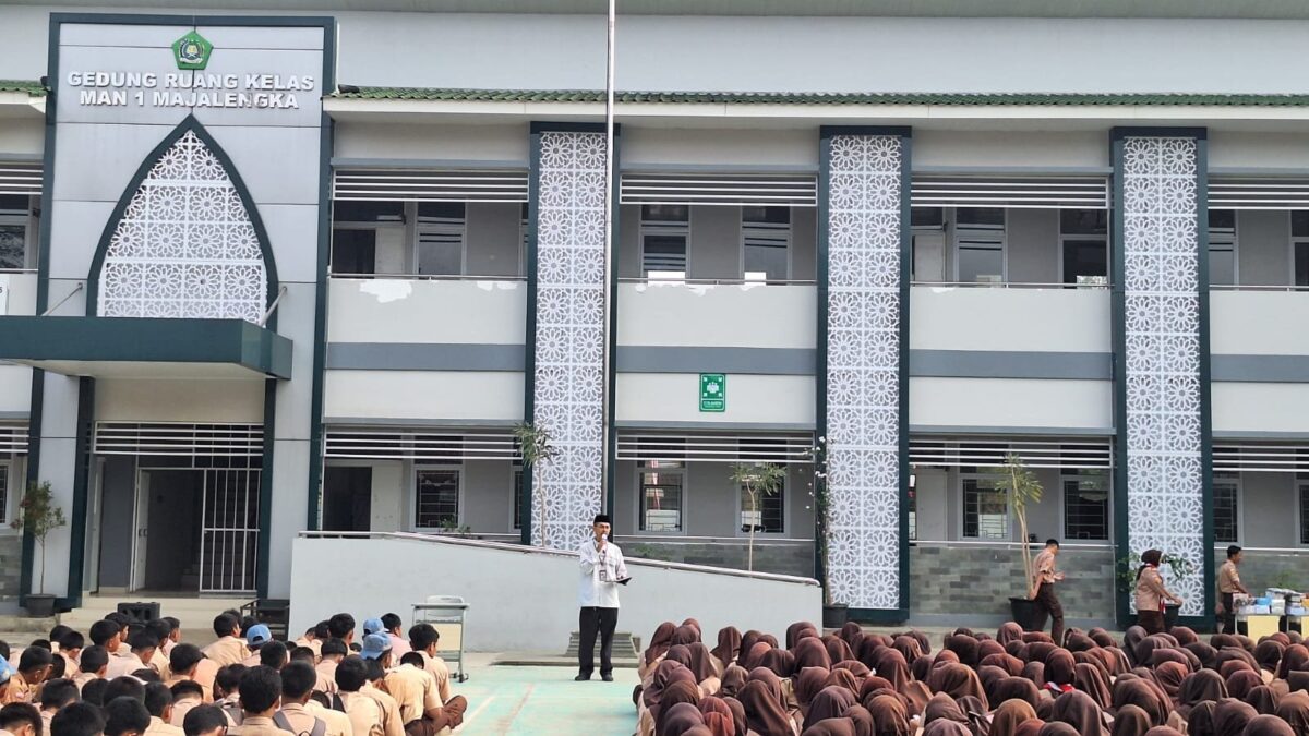 MAN 1 Majalengka Manfaatkan Momentum Kultum Jumat untuk Edukasi dan Aksi Sosial Siswa