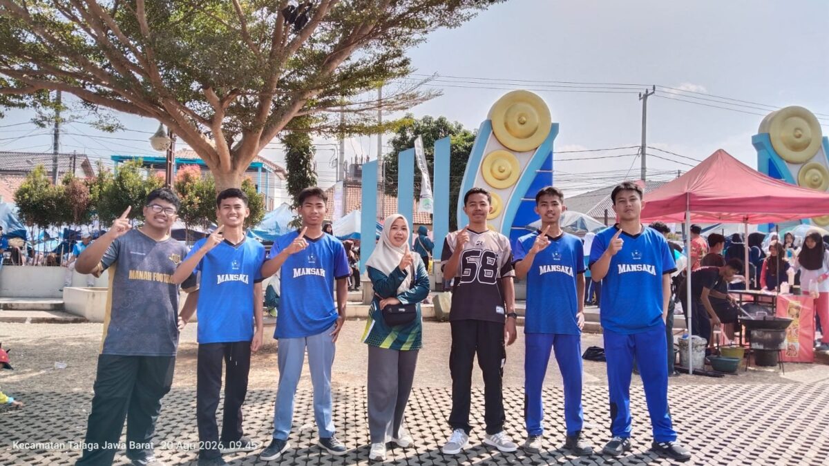 Semarakkan HUT ke-81 RI, Siswa XII-4 MAN 1 Majalengka Antusias Ikuti Jalan Santai