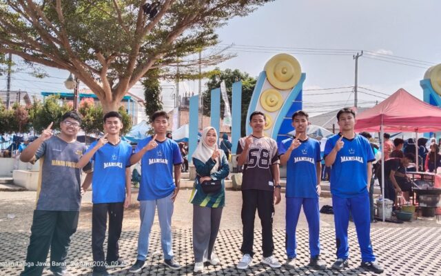 Semarakkan HUT ke-81 RI, Siswa XII-4 MAN 1 Majalengka Antusias Ikuti Jalan Santai