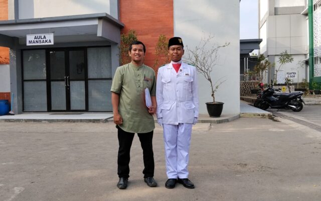 Jadi Paskibra Kecamatan, Siswa XI-5 MAN 1 Majalengka Raih Penghargaan dari Madrasah
