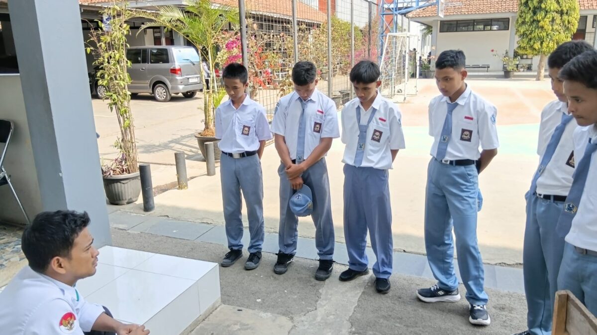 Belajar dari Kesalahan, Guru BK MAN 1 Majalengka Bimbing Peserta Didik Berperilaku Positif