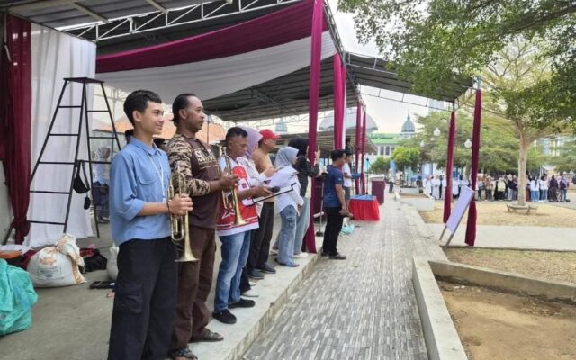 Drumband MAN 1 Majalengka Mantapkan Persiapan Gladi Kotor Upacara HUT RI di Talaga