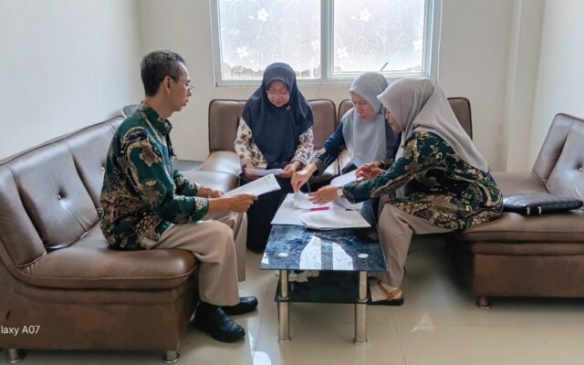Tingkatkan Efisiensi Administrasi, PTK MAN 1 Majalengka Gelar Penandatanganan S25a dan S29a Kolektif