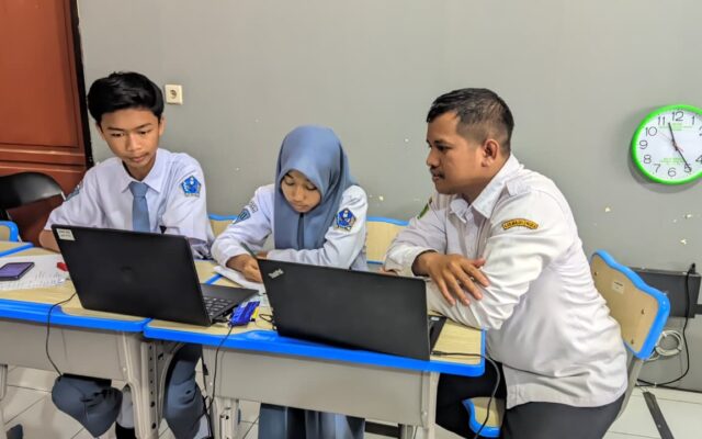 Jelang OMI 2026, Peserta Didik MAN 1 Majalengka Intensif Bedah Soal Geografi