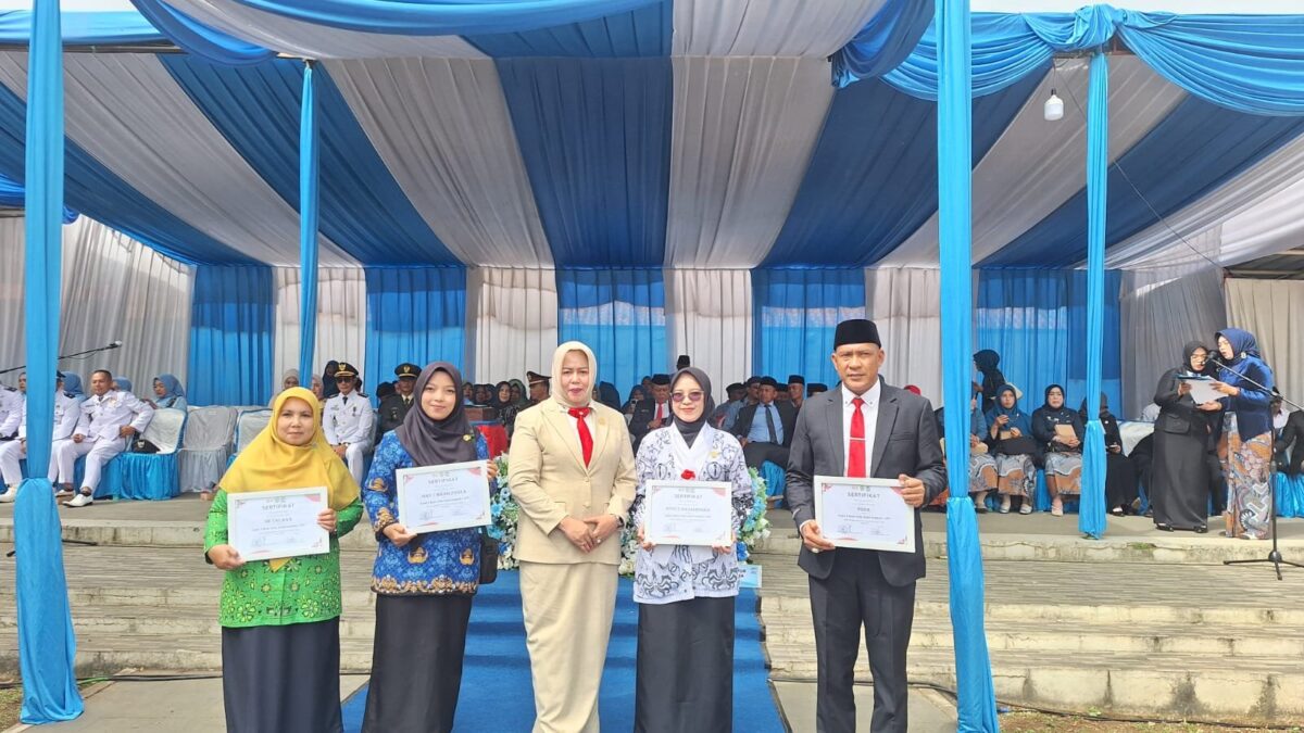 Semarakkan HUT ke-81 RI, Tim Voli MAN 1 Majalengka Raih Juara II Antarinstansi