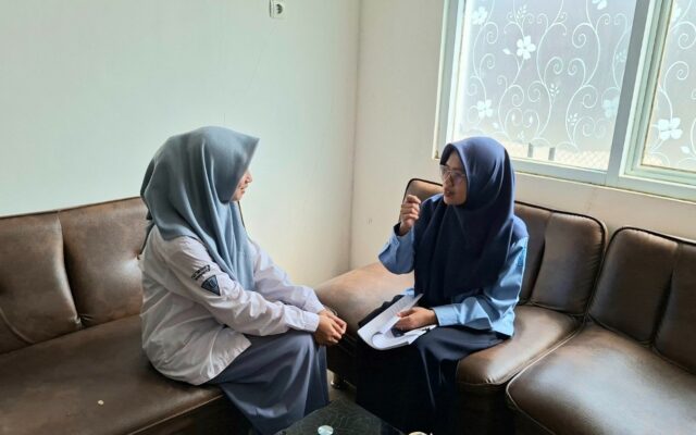 Bangun Kedekatan Emosional, Wali Kelas XII-6 MAN 1 Majalengka Lakukan Bimbingan Personal Siswa