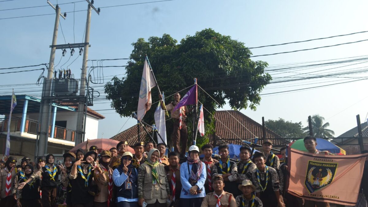 Siswa MAN 1 Majalengka Ikuti Pengarahan Kesiswaan Sebelum Pelepasan Karnaval Budaya HUT ke-81 RI