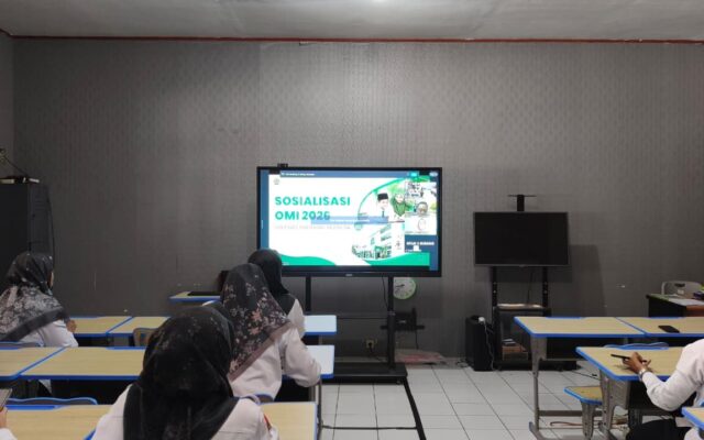 Siapkan Sains dan Riset, MAN 1 Majalengka Ikuti Sosialisasi Juknis OMI 2026