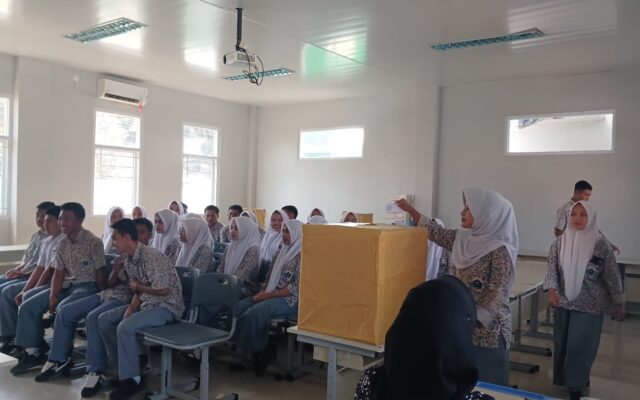 Wujudkan Generasi Taat Demokrasi, Pemilihan OSIS MAN 1 Majalengka Jadi Wahana Belajar Peserta Didik
