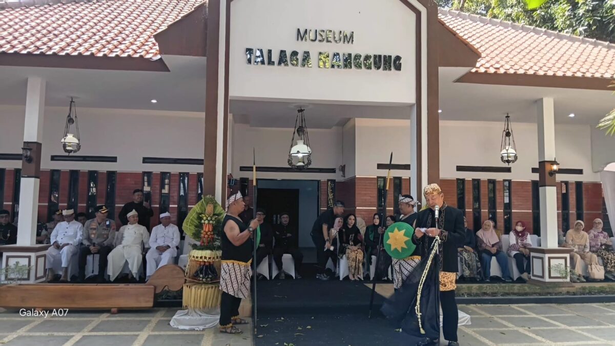 Resmikan Prasasti Talaga Manggung, TB Hasanuddin Dorong Pelestarian Budaya dan Nilai Keagamaan