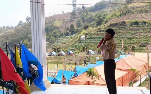 Lantunkan Adzan di Panggung Utama, MAN 1 Majalengka Tingkatkan Kedisiplinan Ibadah Saat Perkemahan