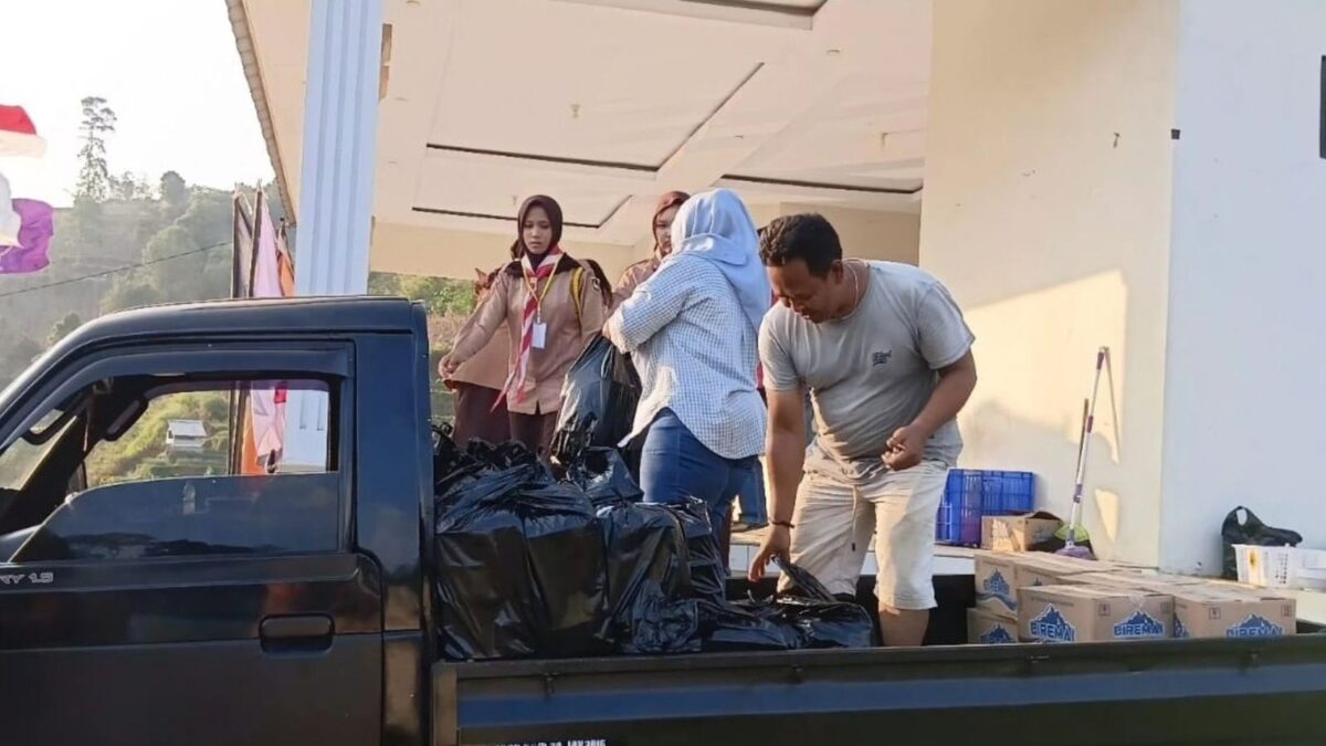MAN 1 Majalengka Gandeng Pengelola Kantin Sediakan Konsumsi Perkemahan Ekstrakurikuler