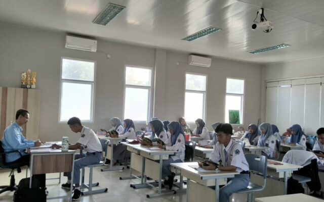 MAN 1 Majalengka Terapkan Kurikulum Berbasis Cinta Melalui Pembiasaan Tadarus Al-Qur’an Siswa