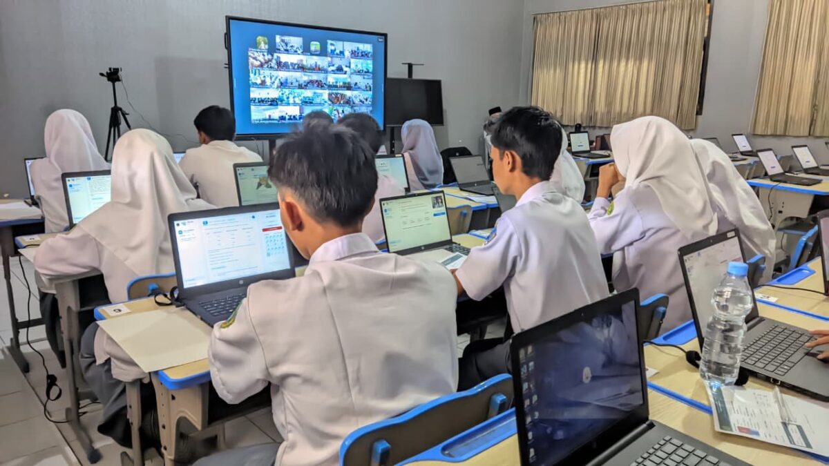 Diawasi Zoom Provinsi, 71 Peserta Ikuti Hari Pertama OMI 2026 Tilok MAN 1 Majalengka