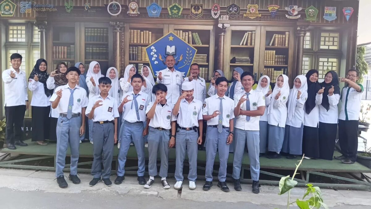 Kasi Penmad Kemenag Majalengka Monitoring Pelaksanaan OMI di Tilok MAN 1 Majalengka
