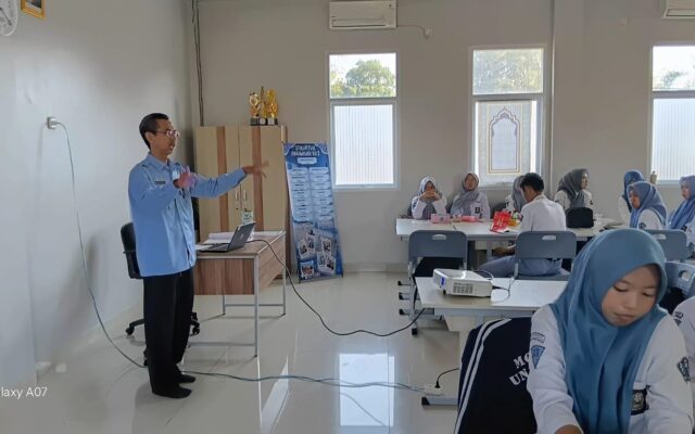 Penguatan dan Refleksi Akhir Pembelajaran Kunci Keberhasilan Pembelajaran Fikih MAN 1 Majalengka