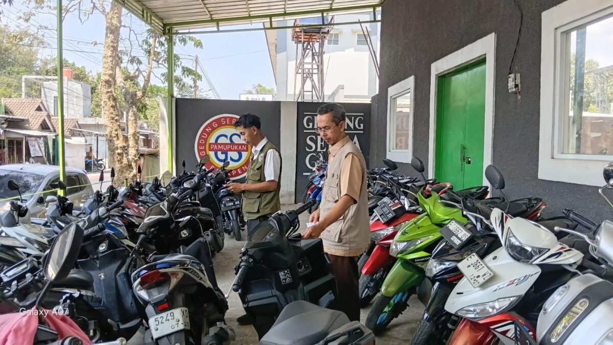 Bapenda Jabar Gelar Pendataan Pajak Kendaraan Bermotor di MAN 1 Majalengka