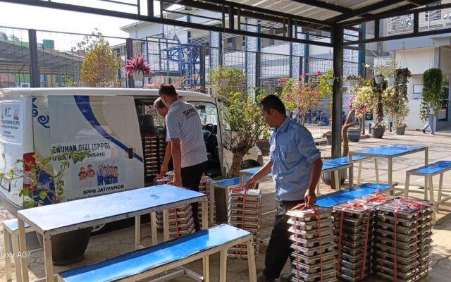 MAN 1 Majalengka dan SPPG Jatipamor Bersinergi Tertibkan Pengembalian Food Tray MBG