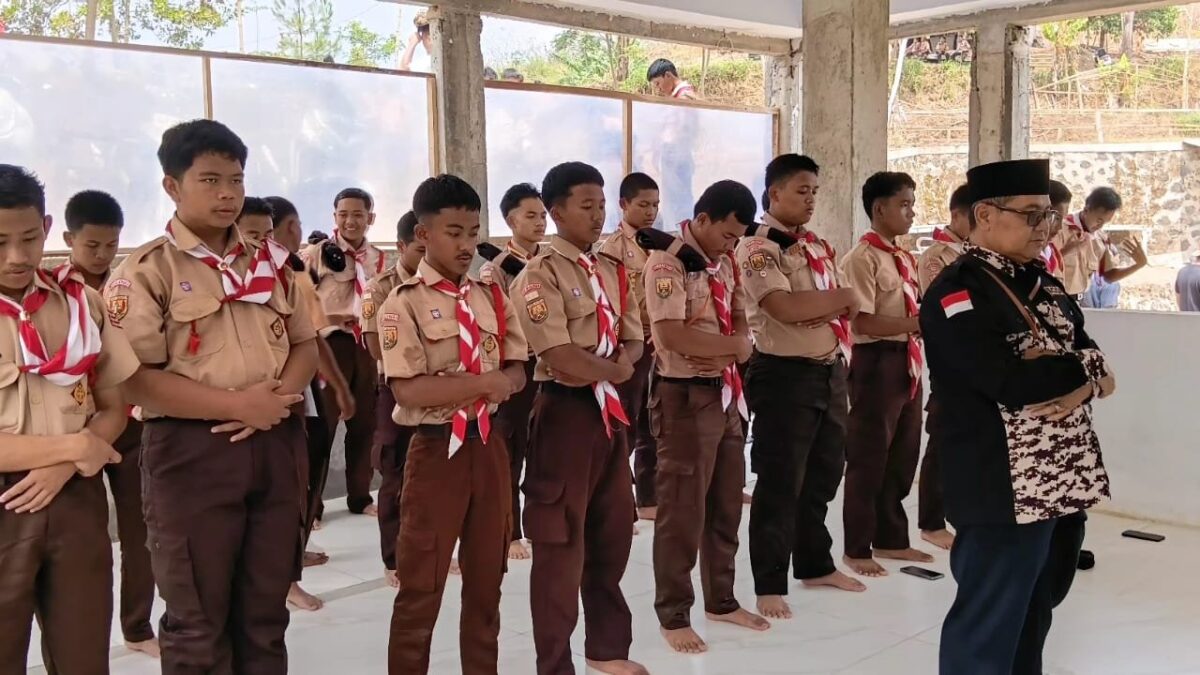 Latih Kedisiplinan Siswa, Perkemahan Ekstrakurikuler MAN 1 Majalengka Utamakan Sholat Berjamaah