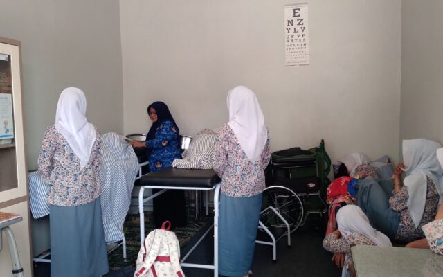 Tingkatkan Layanan Kesehatan Siswa, MAN 1 Majalengka Optimalkan Peran UKS Paripurna