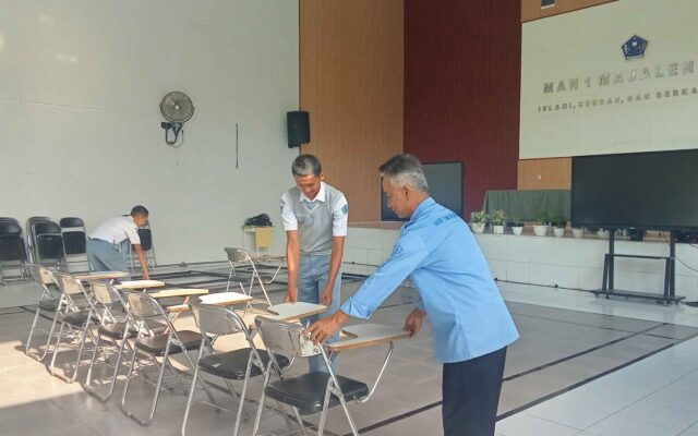 Persiapkan Rapat Awal Tahun, OSIS dan MPK MAN 1 Majalengka Gelar Rapat Koordinasi